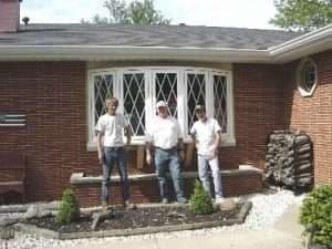 Replacement-window-crew